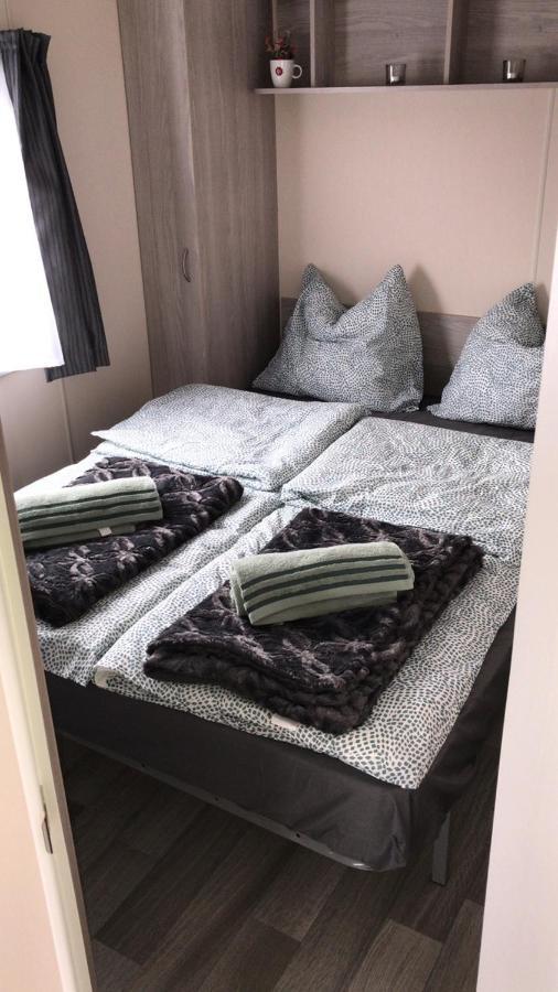 Luxe Chalet Op Camping Duindoorn, Ijmuiden Aan Zee, In De Buurt Van F1 Circuit Zandvoort En Bloemendaal Op Loopafstand Strand Exterior foto